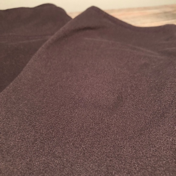 Fabletics Crop Leggings - Picture 3 of 3